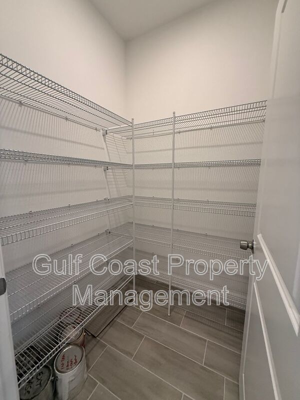 1229 NE 19th Ave property image