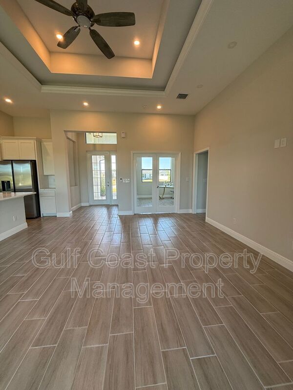 1229 NE 19th Ave property image