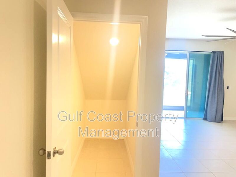 Gated Palmer Ranch Townhome Near Legacy Trail & Gulf Beaches property image