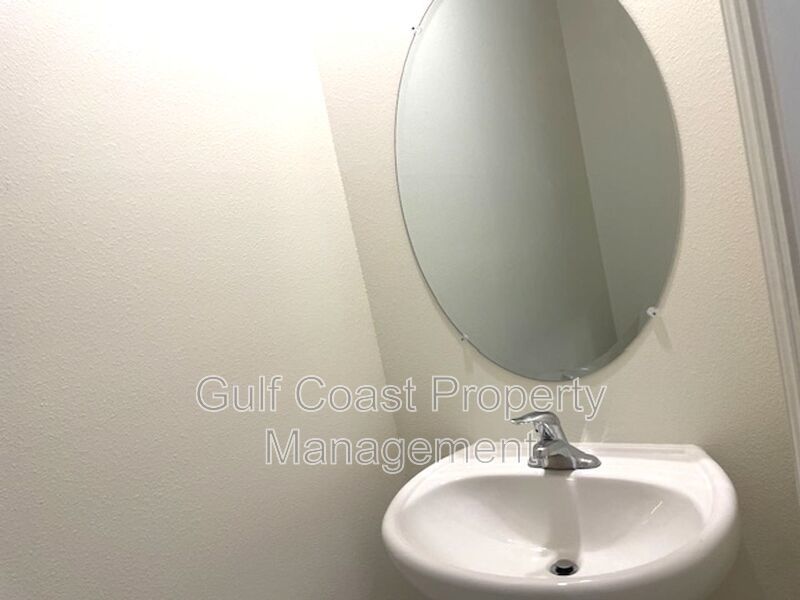 Gated Palmer Ranch Townhome Near Legacy Trail & Gulf Beaches property image