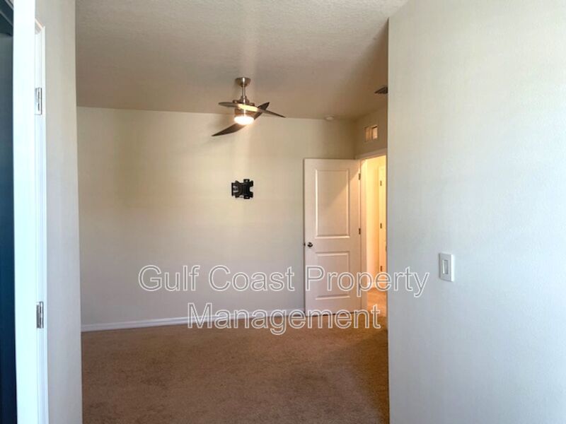 Gated Palmer Ranch Townhome Near Legacy Trail & Gulf Beaches property image