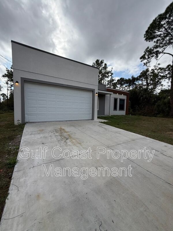 3315 53rd Street West property image