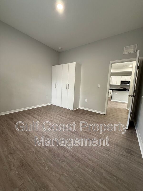 3315 53rd Street West property image