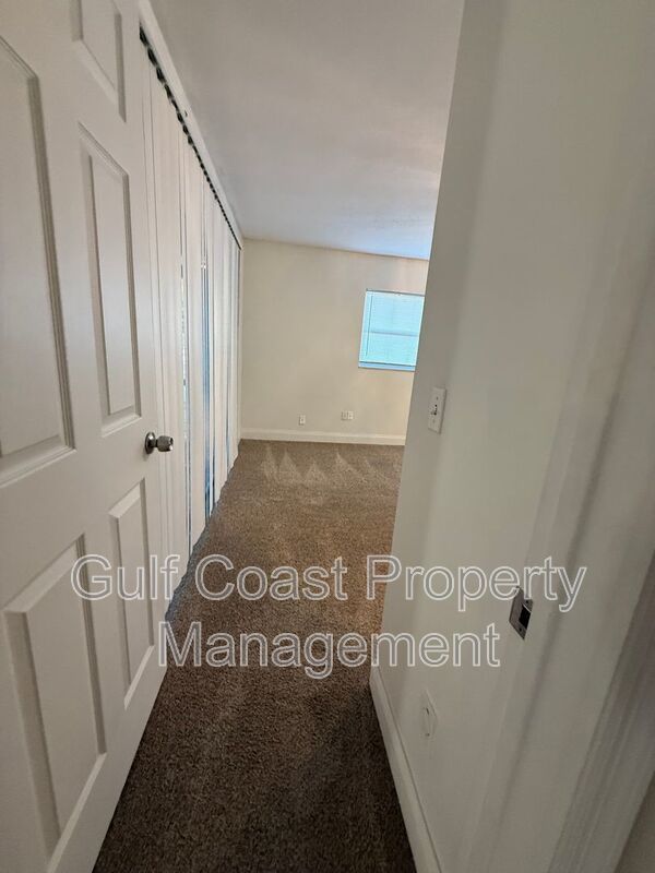 13802 2nd St property image