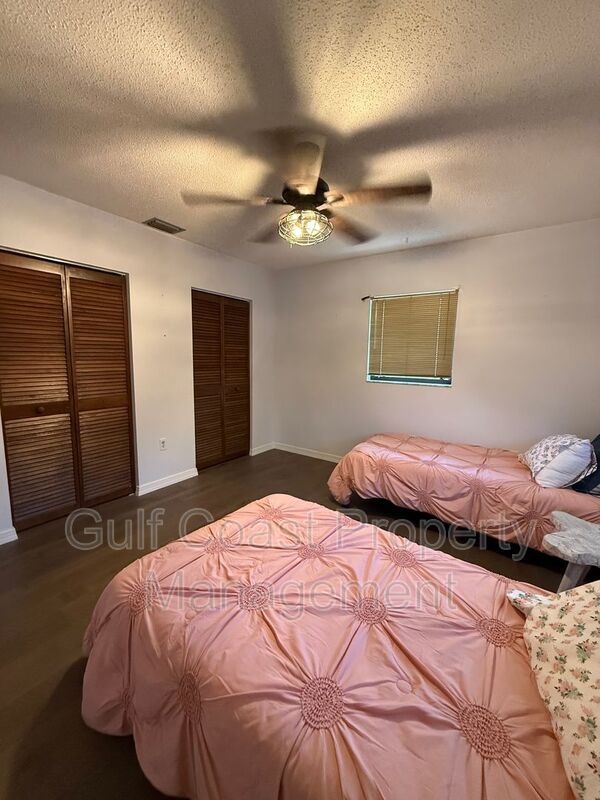 40 1st Ave Bottom Unit property image