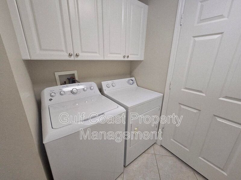 Annual Rental with Den and Two-Car Garage Located in Waterlefe with Golf and Water Views property image