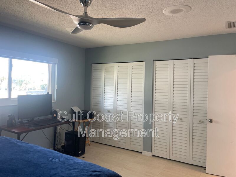 Boater’s Dream: Intracoastal Access, 10,000 lb Lift & Waterfront Firepit Nights property image