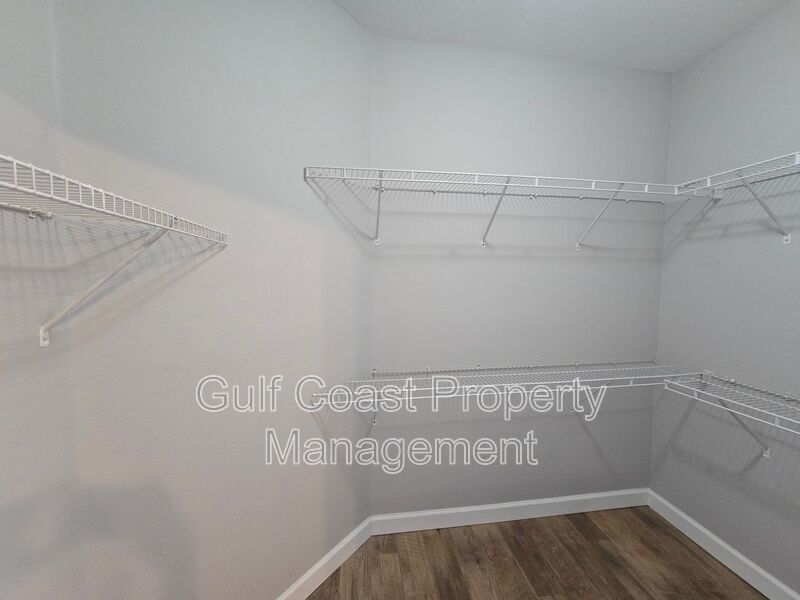 Annual Updated One Bedroom, Lakefront Condo in Gated Palms of Cortez – Ground Floor with Washer & Dryer property image