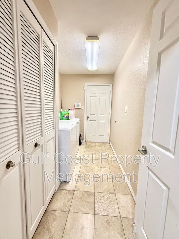 Stunning Furnished Pool him on Accessible Canal property image