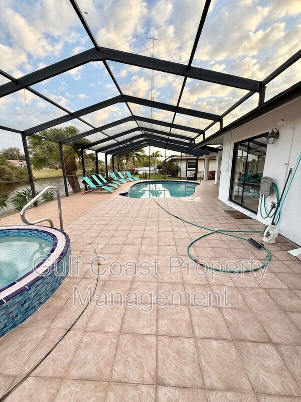 Stunning Furnished Pool him on Accessible Canal property image