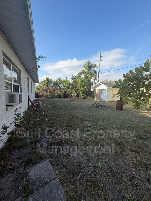 Single Family cottage property image