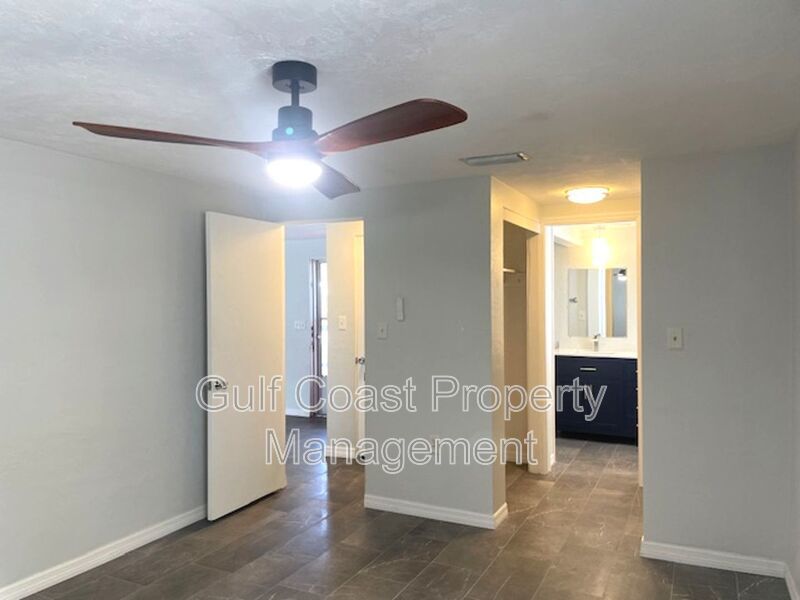 Beautiful 3-Bedroom Home with Lap Pool and Pet Friendly property image