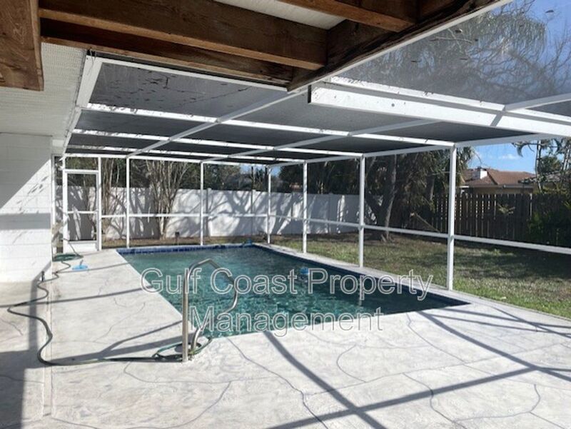 Beautiful 3-Bedroom Home with Lap Pool and Pet Friendly property image