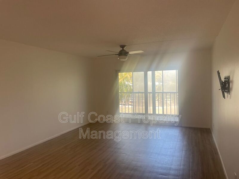 55+ Community Living in Beautiful Glen Oaks property image