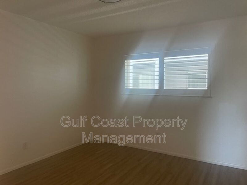 55+ Community Living in Beautiful Glen Oaks property image