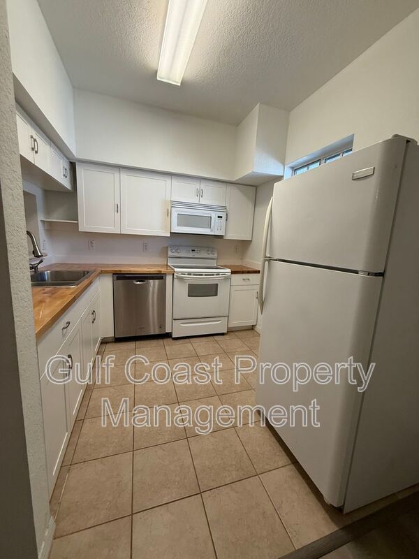 8416 BERNWOOD COVE LOOP Unit #1612 property image