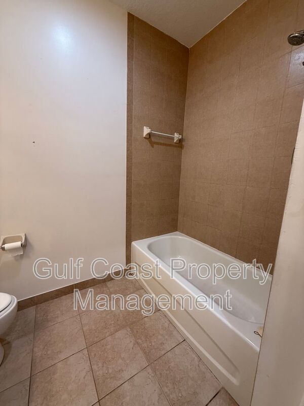 8416 BERNWOOD COVE LOOP Unit #1612 property image