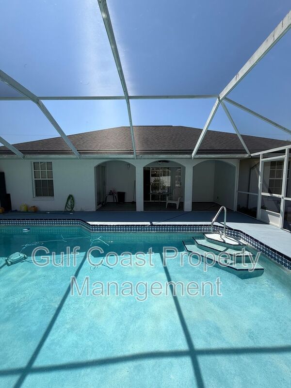 2612 7TH St W property image