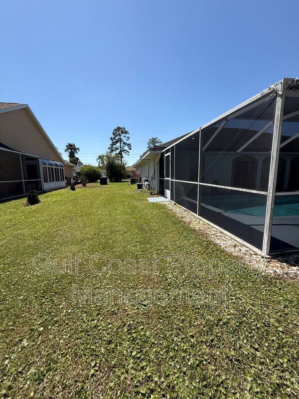 2612 7TH St W property image