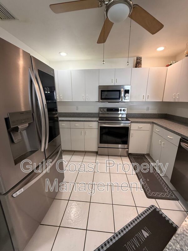 2612 7TH St W property image