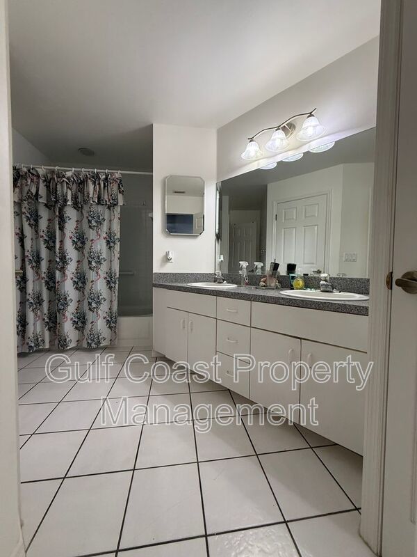 2612 7TH St W property image