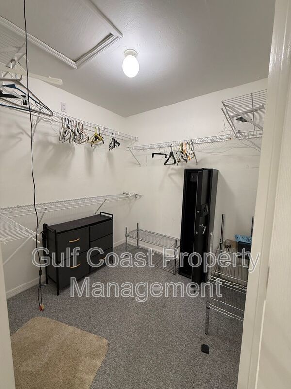 2612 7TH St W property image