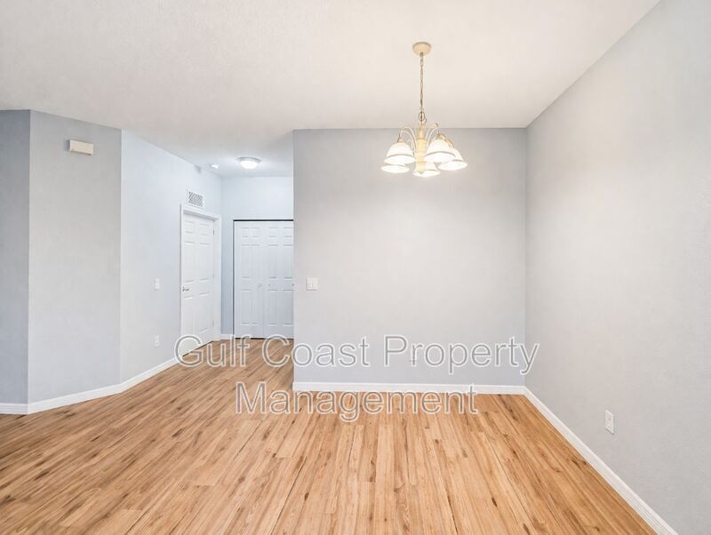 Annual 2/2 Condo with Flex Room in River Preserve Featuring Community Pool property image