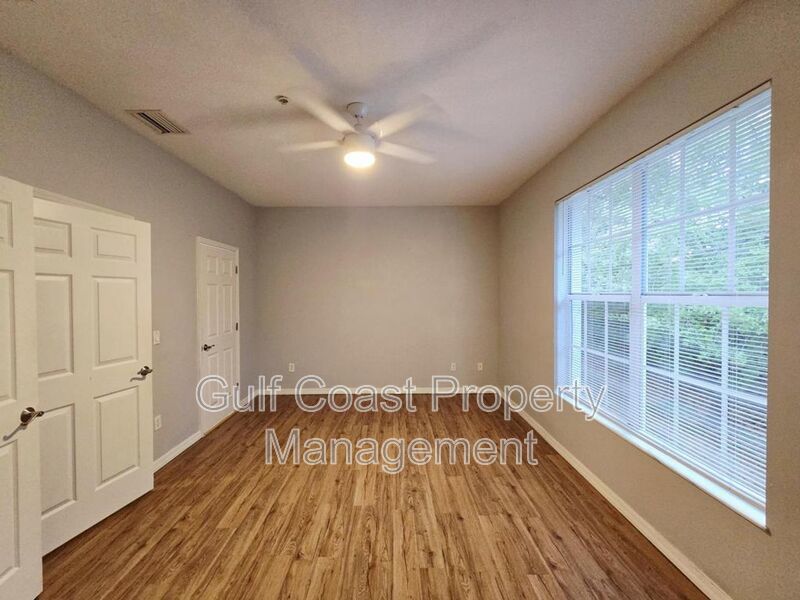 Annual 2/2 Condo with Flex Room in River Preserve Featuring Community Pool property image