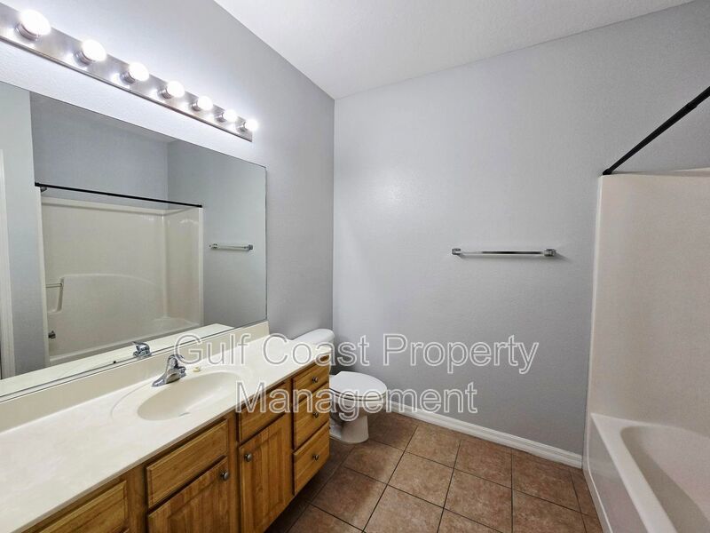 Annual 2/2 Condo with Flex Room in River Preserve Featuring Community Pool property image
