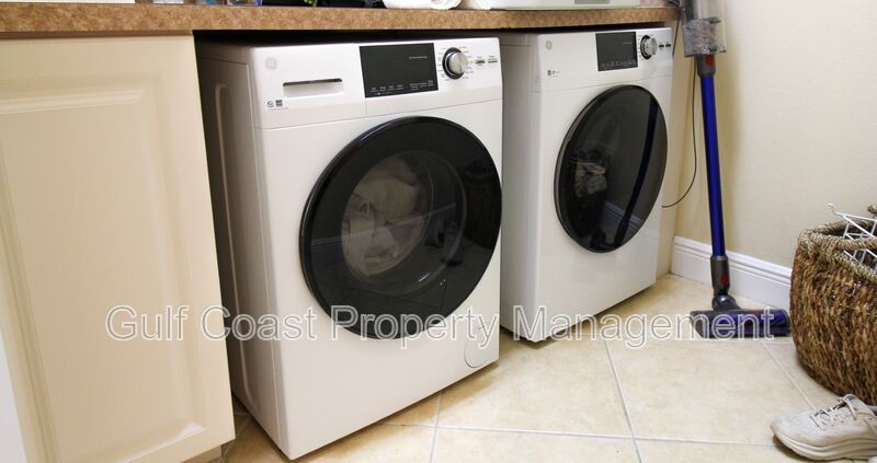 Annual Fully Furnished Pool Home in Lakewood Ranch Country Club, 2BR + Den, Stunning Golf Course Views property image