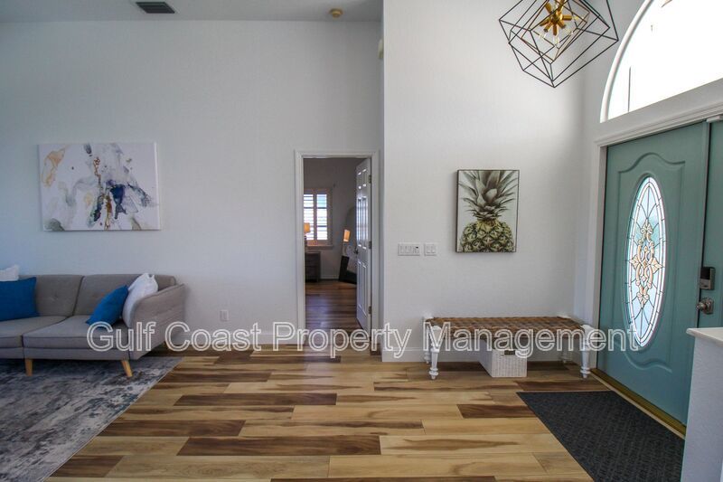 Waterfront Pool Home in Burnt Shore Isles property image