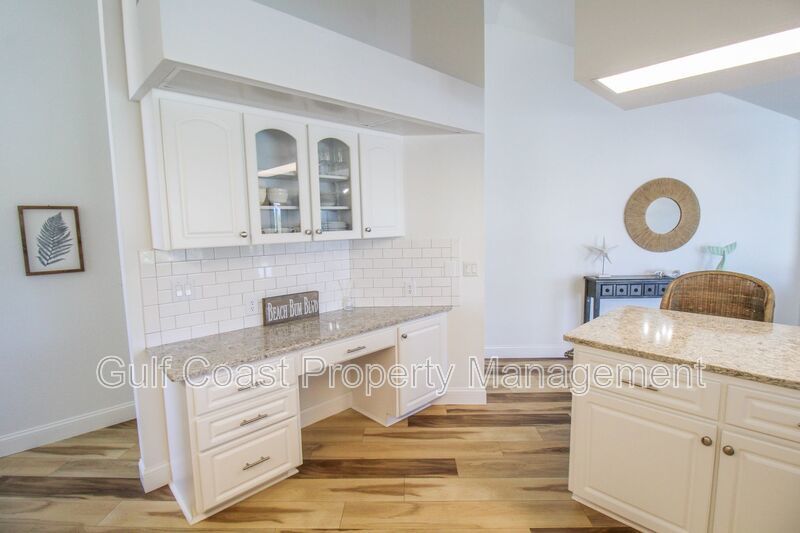 Waterfront Pool Home in Burnt Shore Isles property image