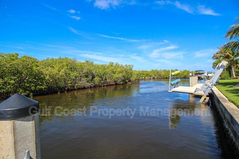 Waterfront Pool Home in Burnt Shore Isles property image