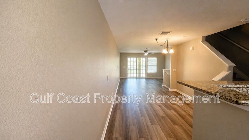 Annual 2Bed/2.5 Bath Gated Townhome with Preserve Views in Willowbrook property image