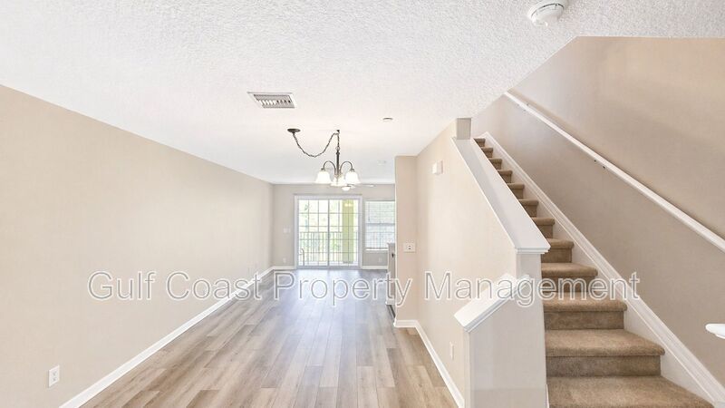 Annual 2Bed/2.5 Bath Gated Townhome with Preserve Views in Willowbrook property image