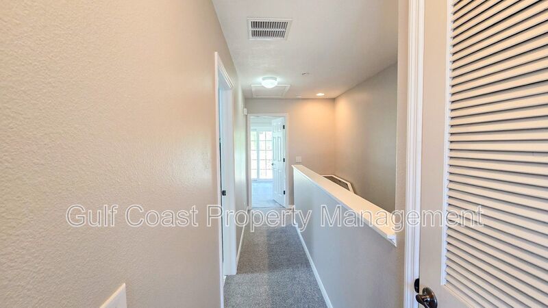 Annual 2Bed/2.5 Bath Gated Townhome with Preserve Views in Willowbrook property image