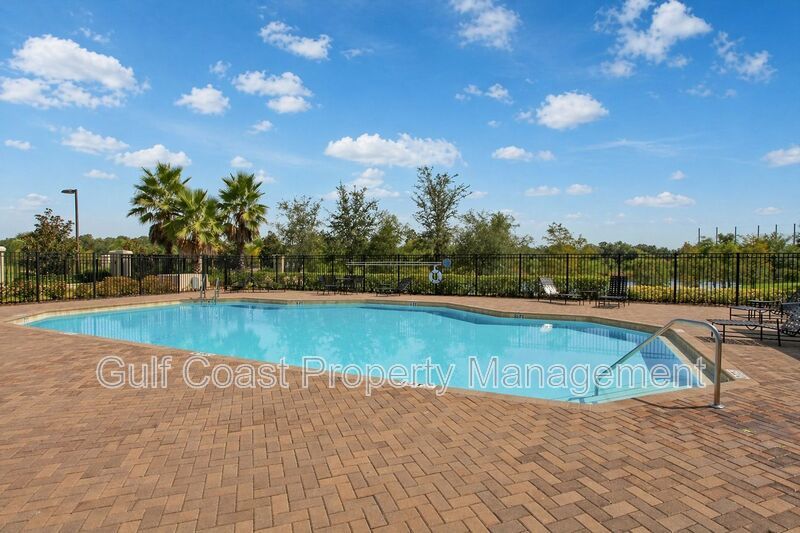 Annual 2Bed/2.5 Bath Gated Townhome with Preserve Views in Willowbrook property image