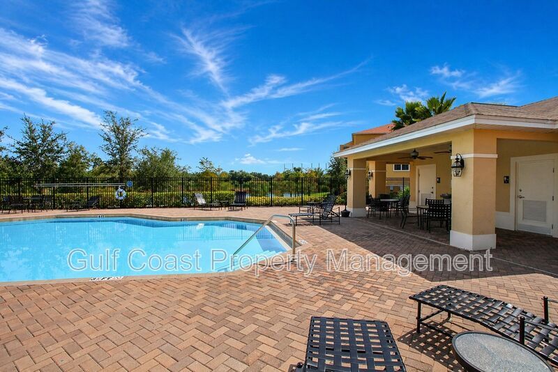 Annual 2Bed/2.5 Bath Gated Townhome with Preserve Views in Willowbrook property image