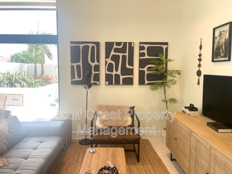 Modern Loft Living with Private Terrace in Downtown Sarasota’s Rosemary District property image