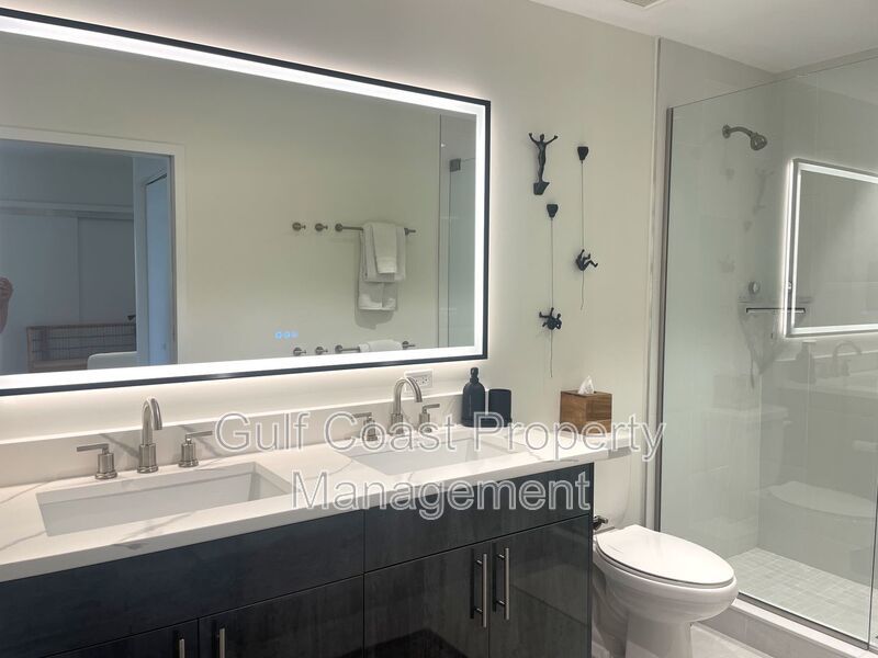 Modern Loft Living with Private Terrace in Downtown Sarasota’s Rosemary District property image