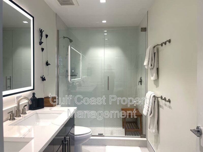 Modern Loft Living with Private Terrace in Downtown Sarasota’s Rosemary District property image