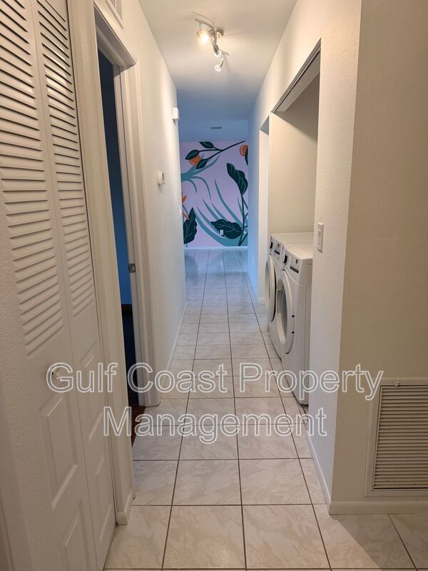 Waterfront Private Pool Home in Gulf Cove property image