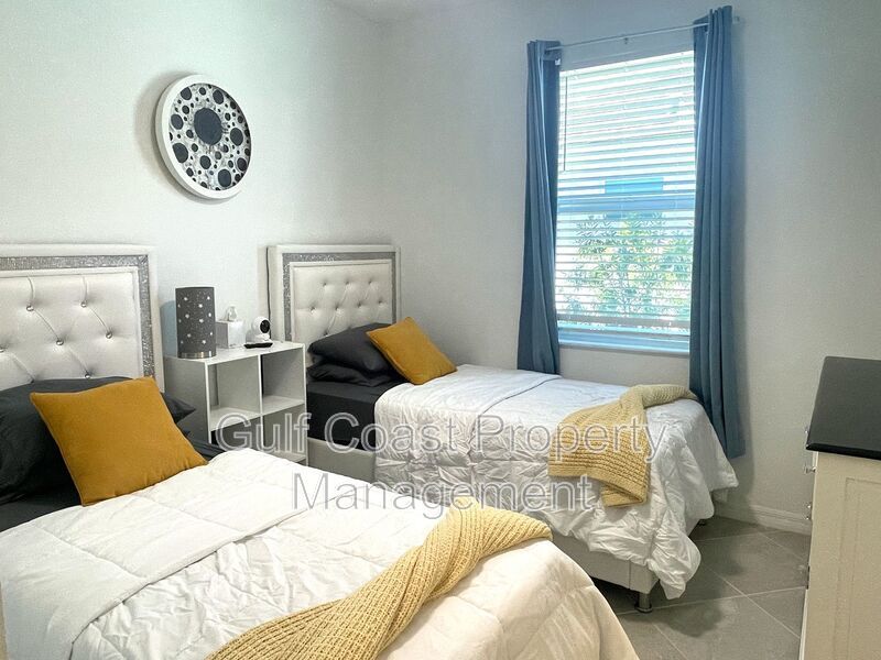 Luxury Furnished 4BR Pool Home with Private Spa in Antigua at Wellen Park property image