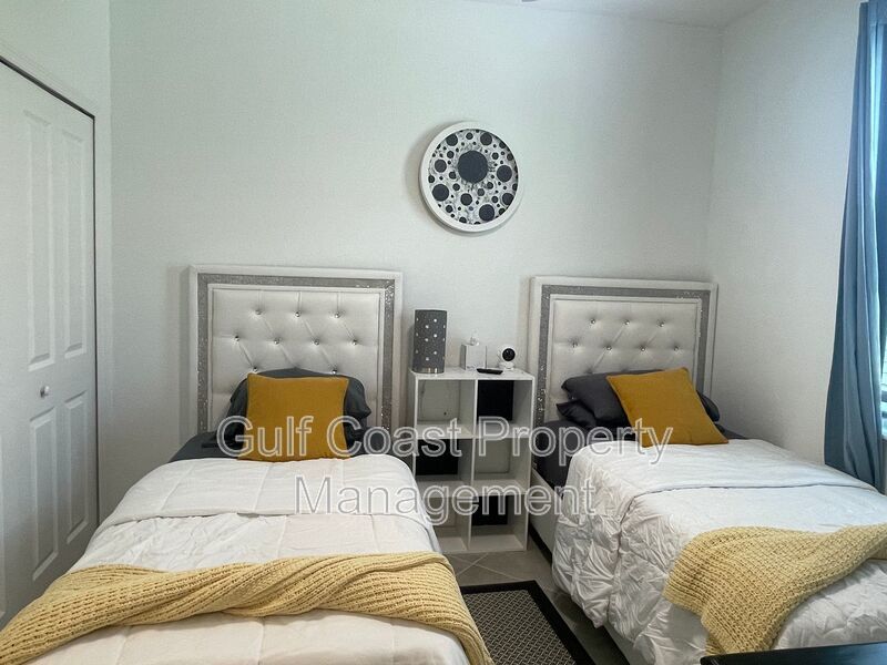 Luxury Furnished 4BR Pool Home with Private Spa in Antigua at Wellen Park property image