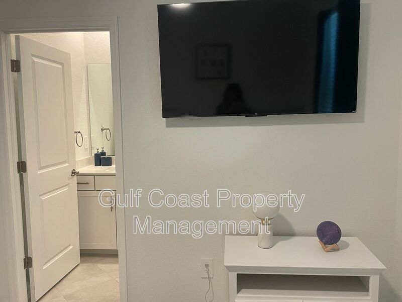 Fully Furnished 4BR Pool & Spa Home with Private Backyard in Antigua at Wellen Park property image