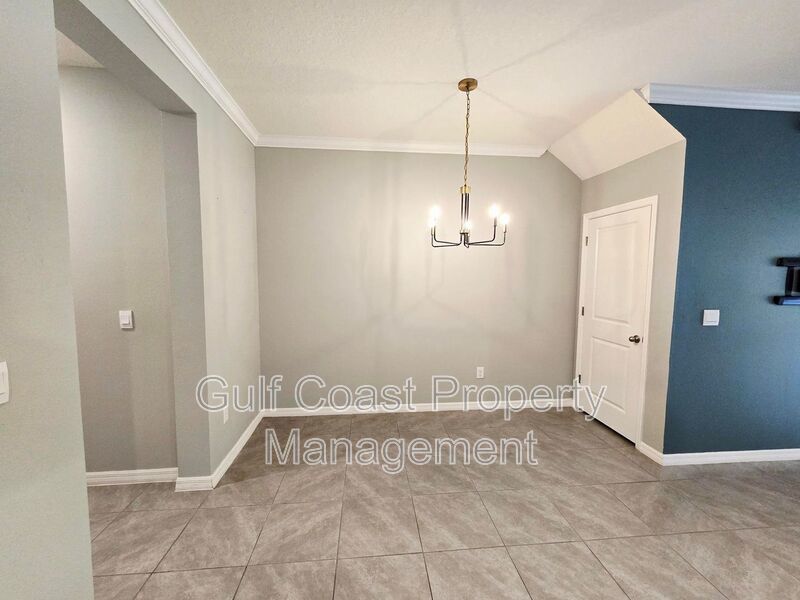 Gated 3 Bedroom, 2.5 Bath Townhome in Woodleaf Hammock | Stylish Living with Resort-Style Amenities property image