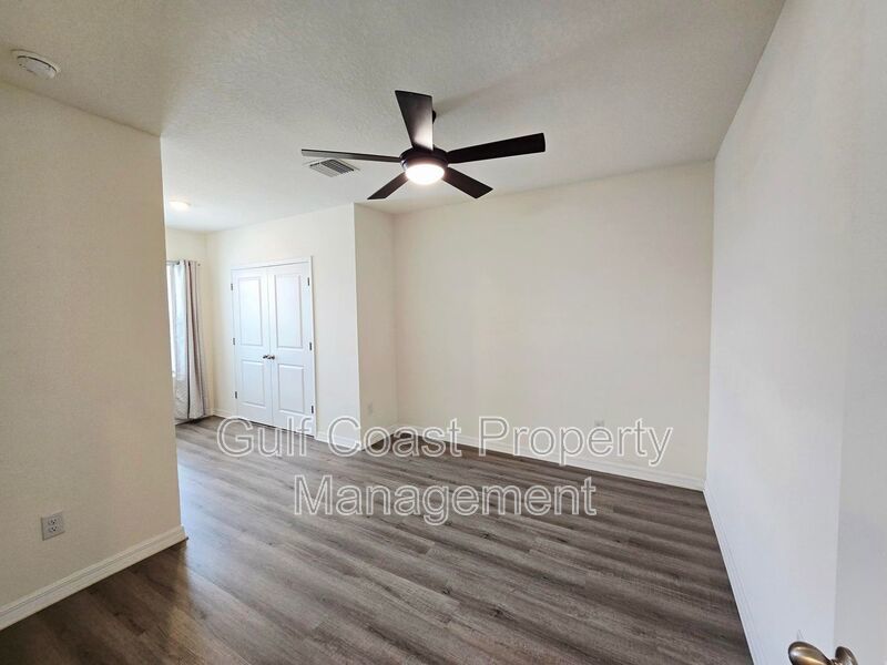 Gated 3 Bedroom, 2.5 Bath Townhome in Woodleaf Hammock | Stylish Living with Resort-Style Amenities property image