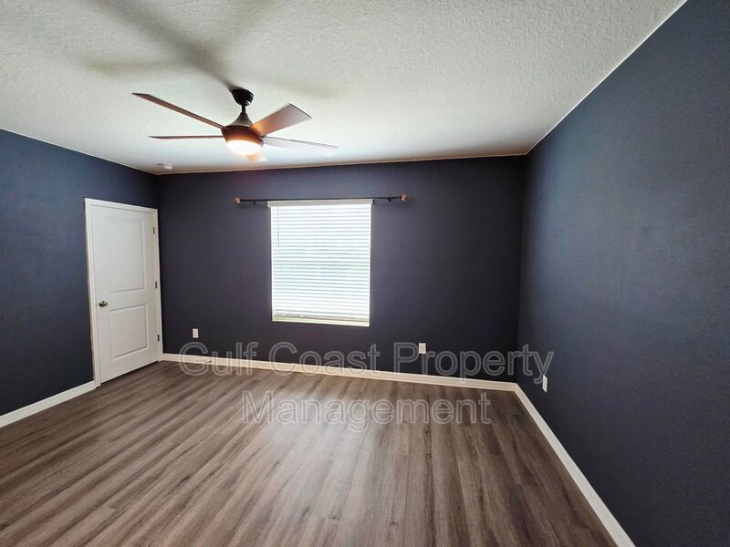 Gated 3 Bedroom, 2.5 Bath Townhome in Woodleaf Hammock | Stylish Living with Resort-Style Amenities property image