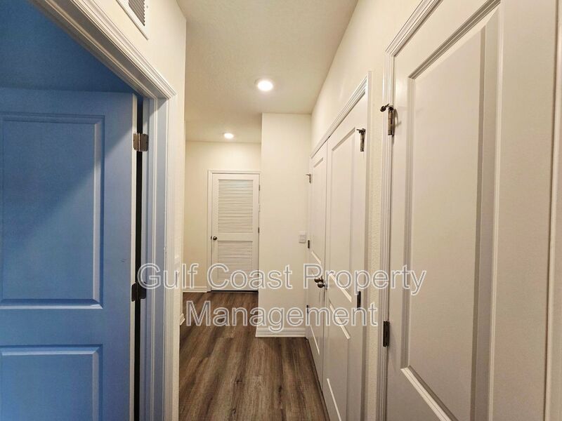 Gated 3 Bedroom, 2.5 Bath Townhome in Woodleaf Hammock | Stylish Living with Resort-Style Amenities property image