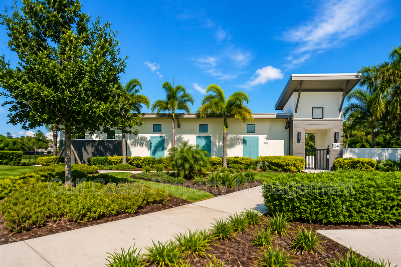 Gated 3 Bedroom, 2.5 Bath Townhome in Woodleaf Hammock | Stylish Living with Resort-Style Amenities property image